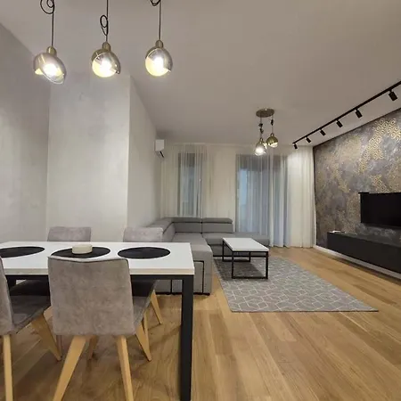 Apartment Park New Luxury With Garage Belgrad